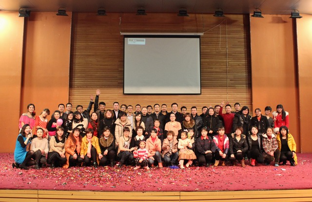 金威“感恩2012，喜迎2013”新春主題年會